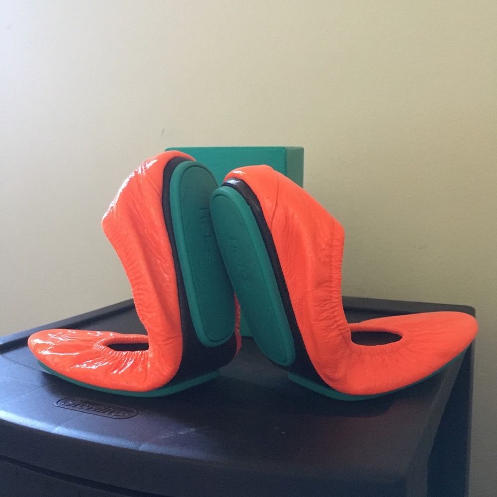 Tieks Outrageous Orange Neon 7 View 5